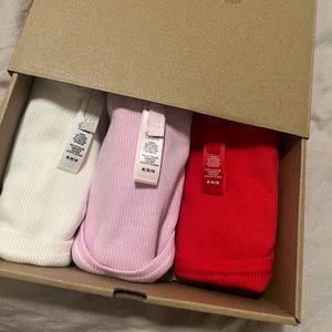 SKIMS cotton ribbed tank 3-Pack! Valentines colors! Size M